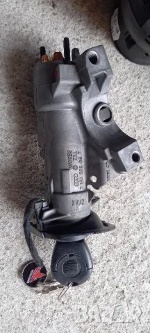 Контактен ключ Seat Ibiza III