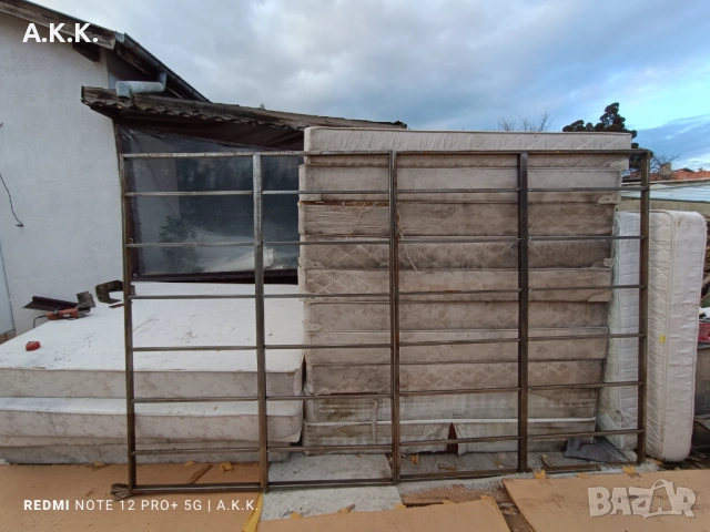 Продавам метални рамки за дворни порти или врати, снимка 6 - Гаражни врати - 53463940