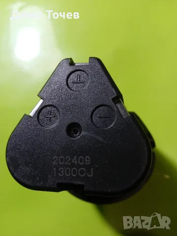 Мини акумулаторен ъглошлайф с 2 батерии и куфарче , снимка 3 - Други инструменти - 48681350