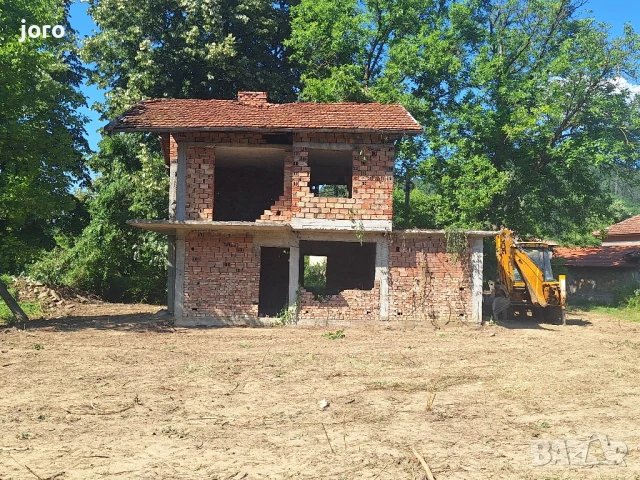 къща на груб строеж , снимка 3 - Къщи - 50884811