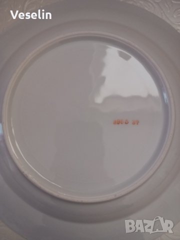 порцеланова чиния , снимка 3 - Чинии - 43214248