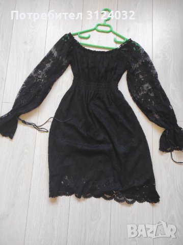 Продавам черна  дантелена рокля, снимка 2 - Рокли - 38064181