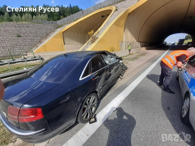    audi s8 5.2 450hp facelift - БРАКУВАНА цена 5500 лв или  2812.11евро -НЯМА ДЖАНТИ, НЯМА КИЛОМЕТРА, снимка 8 - Автомобили и джипове - 52496236