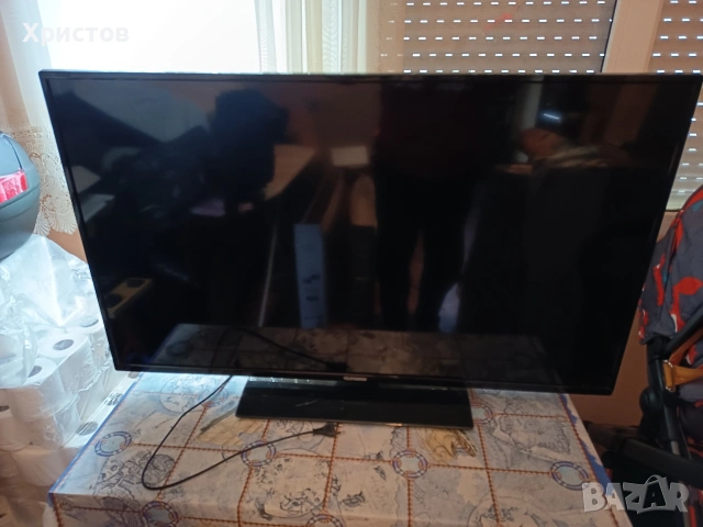 Телевизор Телефункен 43инча за части