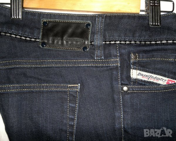Diesel Мade in ITALY, снимка 2 - Дънки - 27005625