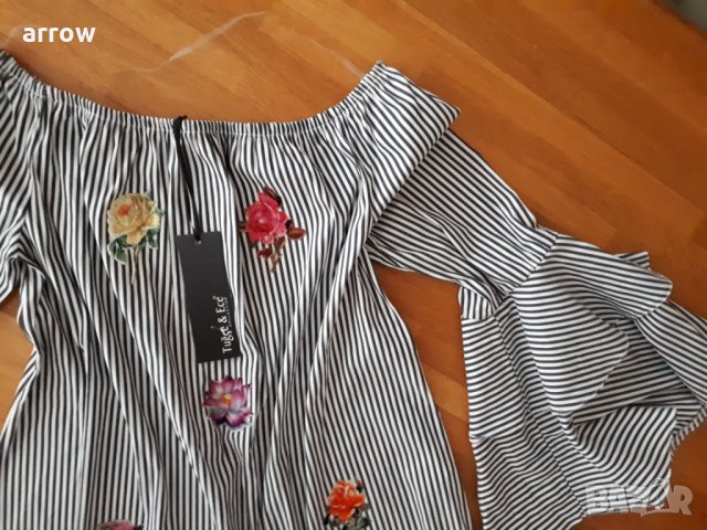 Ефирна блуза с етикет