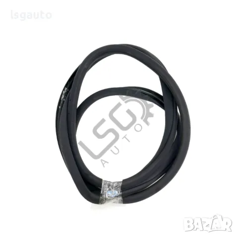 Уплътнение предна дясна врата Mercedes-Benz E-Class (W211) 2002-2009 ID: 135126