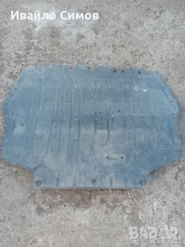 Кора под двигател за голф6