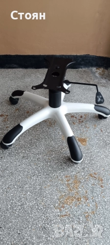 Кръстачка с колелца за геймърски стол с амортисьор, снимка 4 - Столове - 39077212