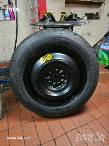 Патерица Toyota RAV4(XA50) 