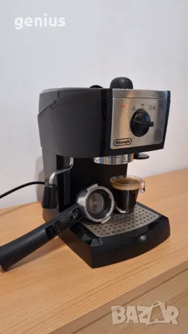 Кафемашина Делонги Delonghi ec156 b, снимка 3 - Кафемашини - 48389485