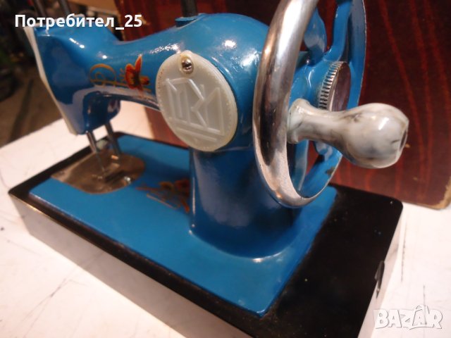 АНТИКВАРНА ИГРАЧКА-ШЕВНА МАШИНА, снимка 2 - Антикварни и старинни предмети - 43562751