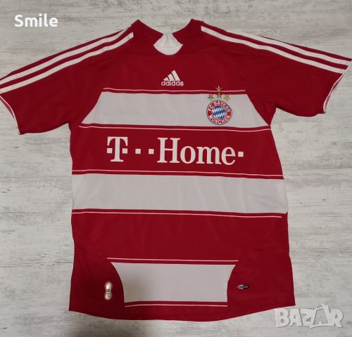 Фланелка FC Bayern Munchen / Adidas , снимка 1 - Футбол - 40450908