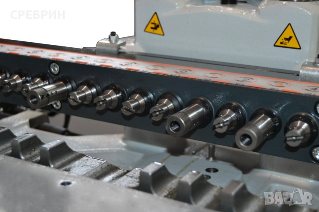 Чисто нова италианска многошпинделна с 21 свредела, FAHD, снимка 2 - Други машини и части - 52299882