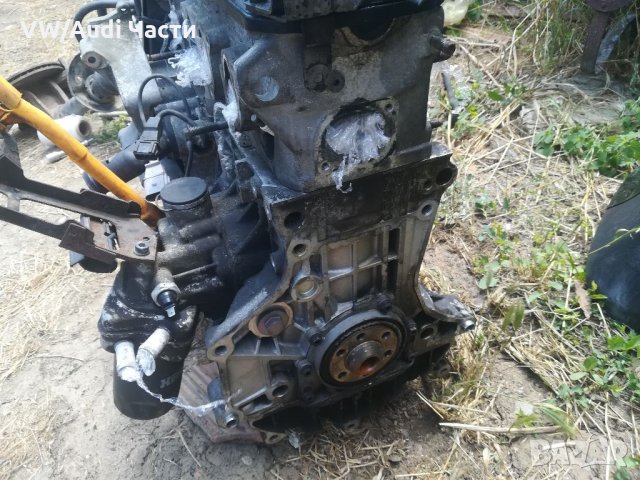 Двигател за Audi A3 Golf 4 1.6 AKL 101к.с , снимка 2 - Части - 33588056