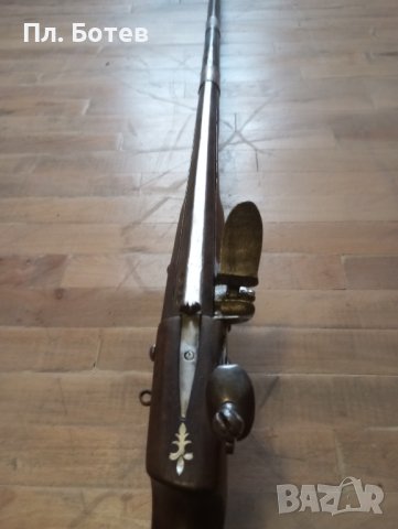 Стара кремъчна пушка , снимка 8 - Антикварни и старинни предмети - 43389810