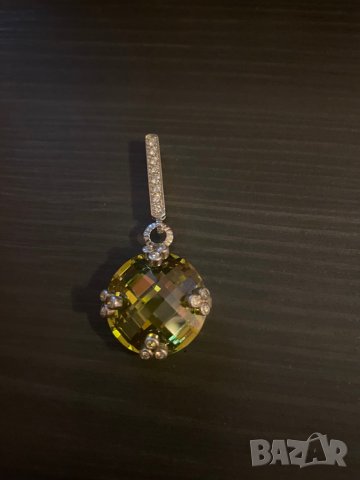 Масивен сребърен медальон със сваровски кристали, снимка 4 - Други - 39555845