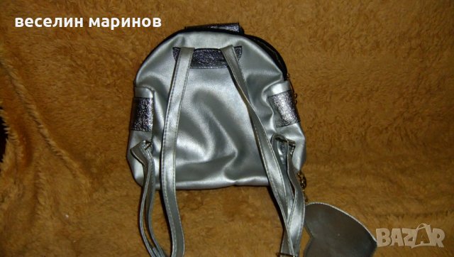 Продавам дамска чанта тип раница, снимка 2 - Чанти - 33229004