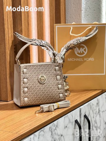 💥Michael Kors уникални дамски чанти / В 16 цвята💥, снимка 15 - Чанти - 43505479