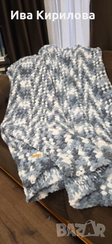 Ръчно изработено плюшено одеяло, снимка 4 - Декорация за дома - 53496709