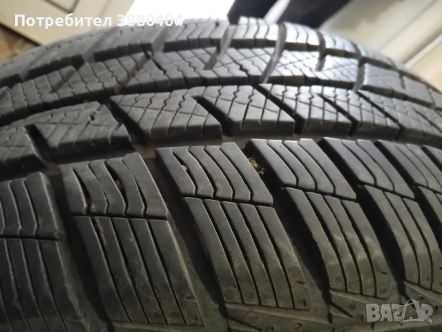 2 бр. зимни гуми 205/55R16 - отлично състояние, снимка 4 - Гуми и джанти - 52363308