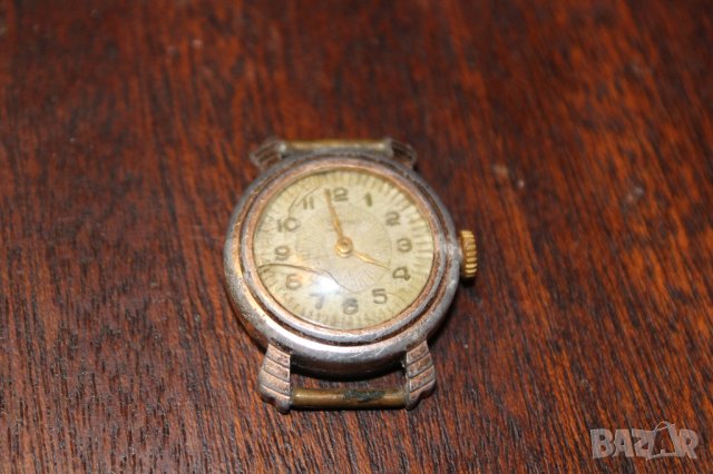 дамски часовник заря без верижка, снимка 1 - Антикварни и старинни предмети - 40835279