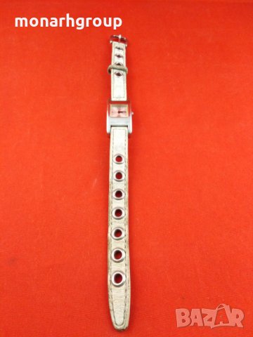 Часовник  GUESS G66310L/захабена каишка/, снимка 6 - Дамски - 26525609