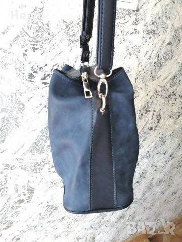 Дамска чанта от естествен велур , снимка 2 - Чанти - 32333820