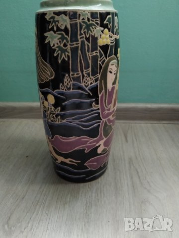 порцеланова ваза,виетнам, снимка 2 - Други ценни предмети - 40133939