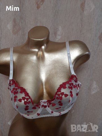 80 В Бял прозрачен сутиен с бродерия с червени сърца , снимка 6 - Бельо - 40225590