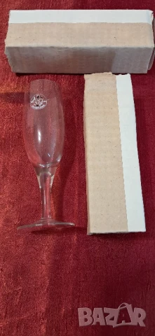 Стари чаши за вино