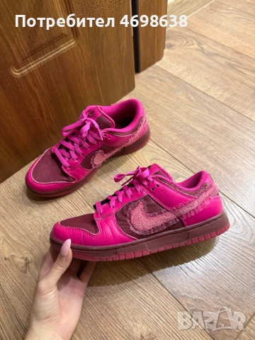 Nike Dunk Valentines Day Collection, снимка 2 - Маратонки - 52966905