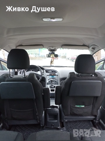 Продавам Пежо 5008,2011 г.дизел, снимка 13 - Автомобили и джипове - 53569064