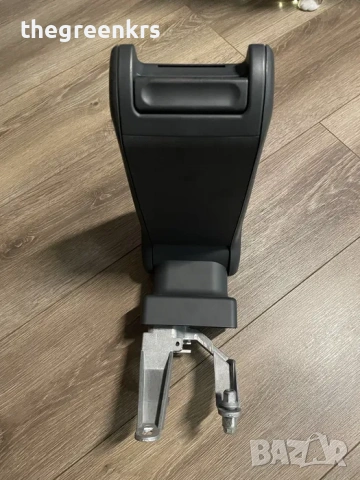 Оригинален подлакътник за Ауди S3 А3 8L, снимка 2 - Части - 53205067