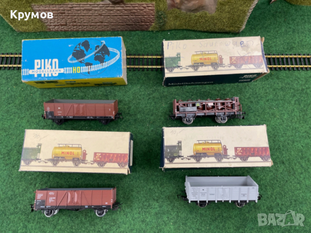 Вагон товарен 2-осен Пико HO 1:87 влак ЖП модел