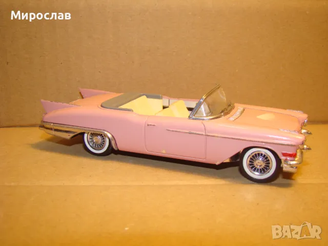 1:43 SOLIDO CADILLAC ELDORADO КОЛИЧКА ИГРАЧКА МОДЕЛ, снимка 3 - Колекции - 48778395