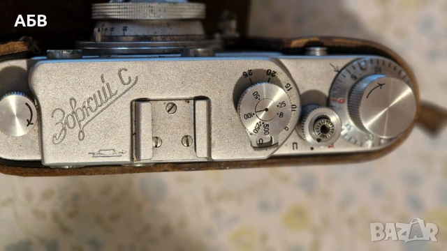 Продава се фотоапарат руски класически ретро "Зоркий С", снимка 2 - Антикварни и старинни предмети - 53279772