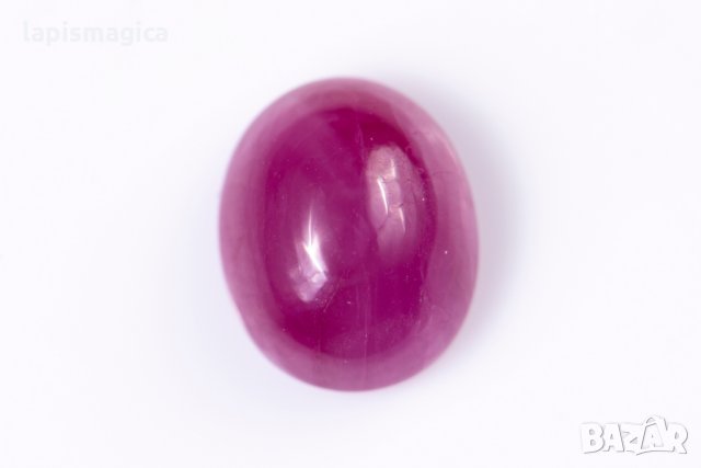 Рубин овален кабошон 2.5ct само нагряван