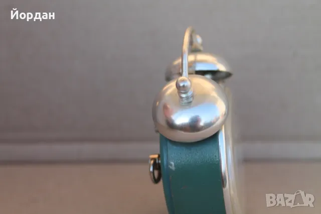 СССР настолен будилник ''Слава'', снимка 2 - Колекции - 48757397