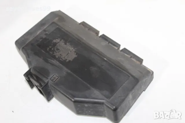 Капак бушони Рено Меган Сценик 1998 1.6i Renault Megane Scenic  7703297190