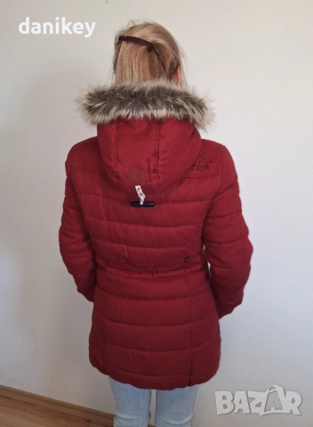 Дамско зимно яке палто Superdry размер small, снимка 9 - Якета - 52212479