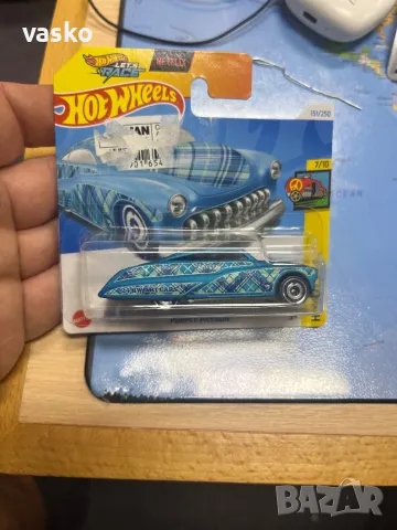 Hotwheels TH , снимка 1 - Колекции - 48780260