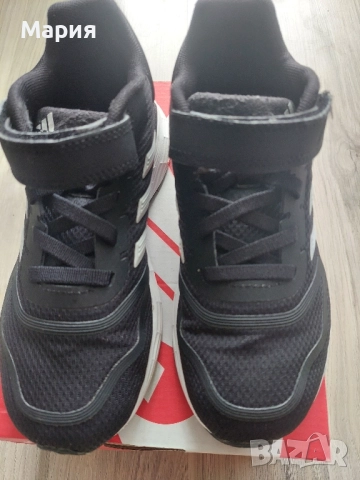 Adidas маратонки 30 номер, снимка 3 - Детски маратонки - 51455935