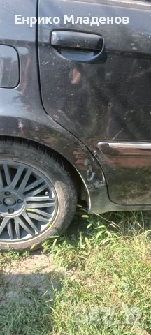 Lancia Musa 1.9 Multijet, снимка 11 - Автомобили и джипове - 51405296