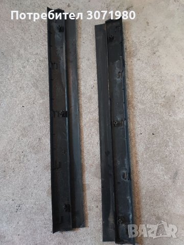 Лайстни задни врати долу VW Passat B5 , снимка 2 - Части - 38880344