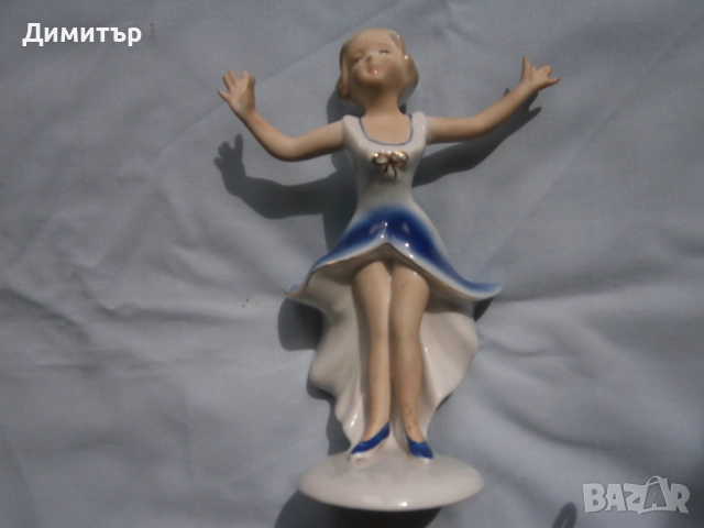 Порцеланова фигура Румъния