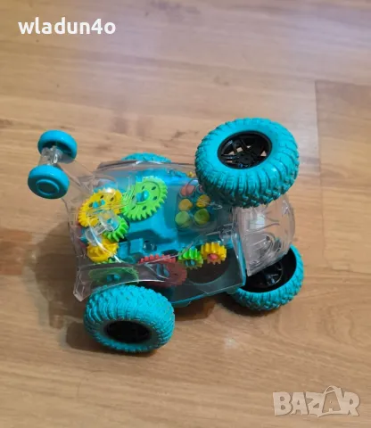 Търкаляща се кола на 360* - 26лв, снимка 1