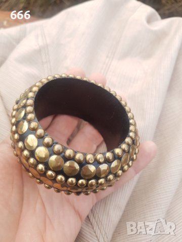 Гривна, снимка 2 - Гривни - 42948173