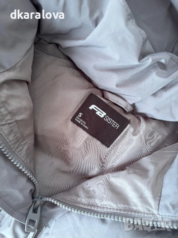 Дамски къс елек, снимка 2 - Елеци - 53474874