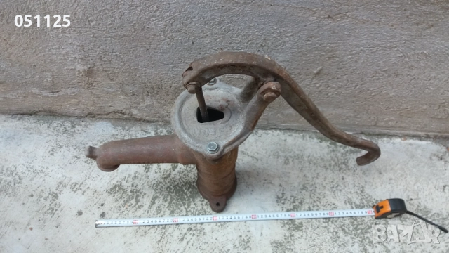 соц. ръчна помпа за вода , снимка 8 - Антикварни и старинни предмети - 52380566